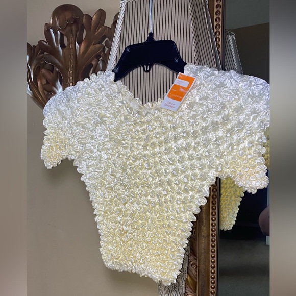 Women’s West Loop Popcorn Shirts - Picture 3 of 16